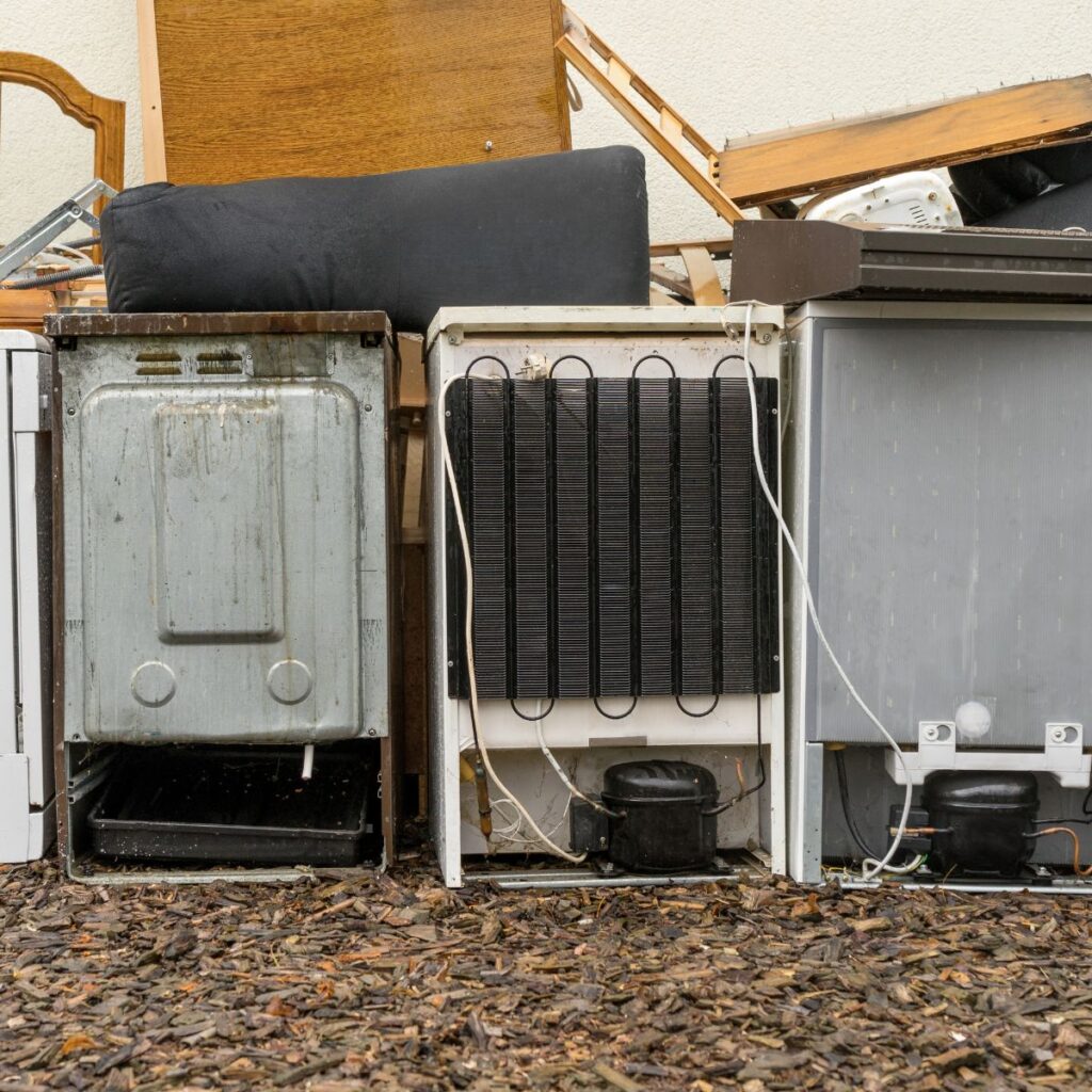 Entsorgungen in Aachen - Umzugsheld Aachen - Privatumzüge - Firmenumzüge - Büroumzug - Ein- Auspackservice - Möbelmontage