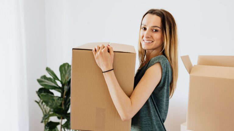 Was kostet ein Umzug in Aachen - Umzugsheld Aachen - Umzüge - Transporte - Privatumzug - Firmenumzug - Ein-Auspackservice