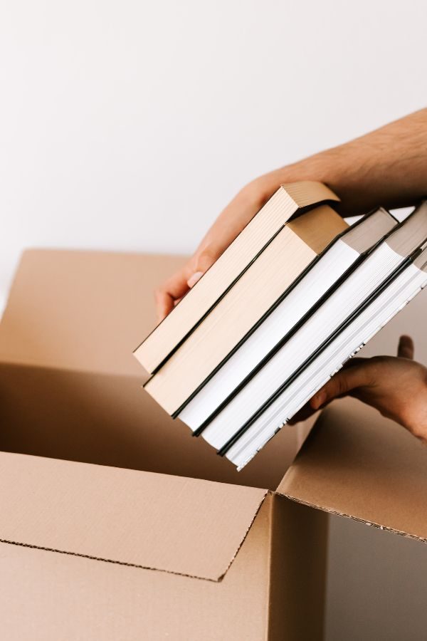 Umzug planen in Aachen - Umzugsheld Aachen - Umzüge - Transporte - Privatumzug - Firmenumzug - Ein-Auspackservice